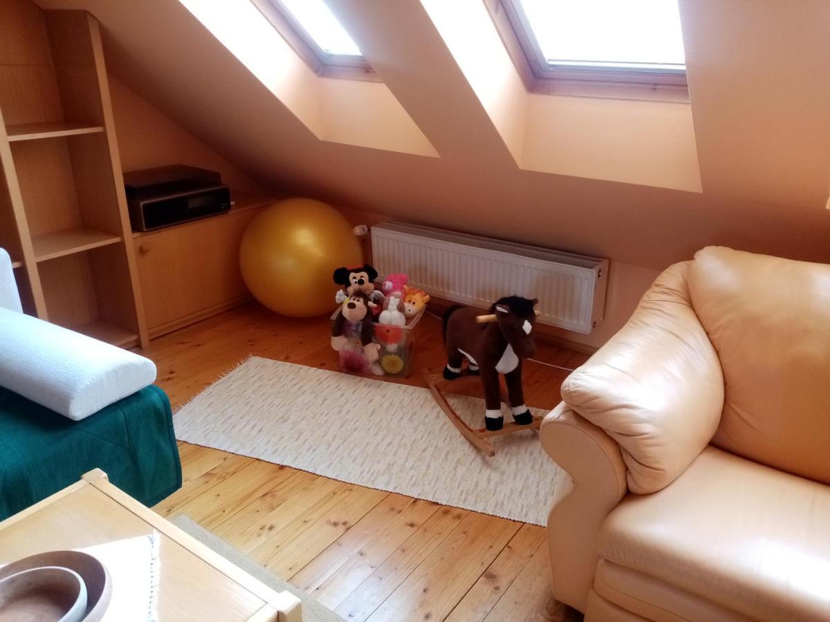 Apartman Nika เลอโวชา ภายนอก รูปภาพ